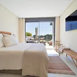 Cabopino Boutique *