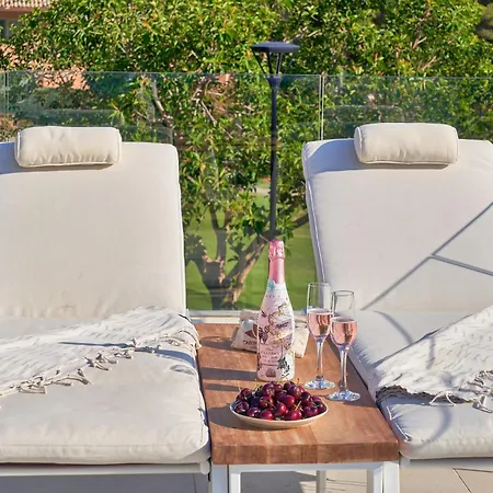 Cabopino Boutique דירה *